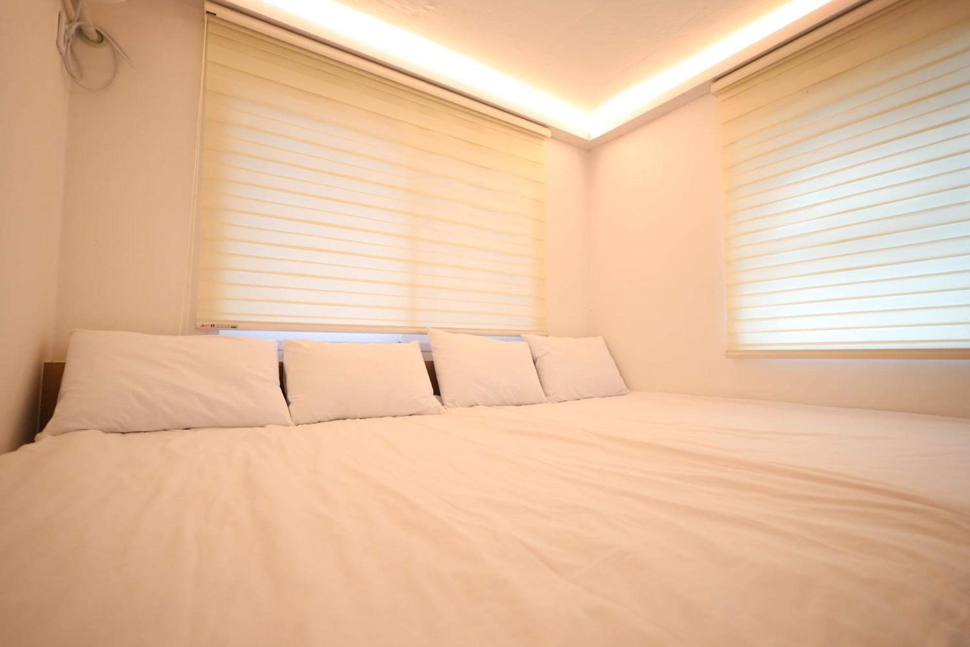 Huayuanhouse Hq In Hongdae Hotel Seoul Luaran gambar